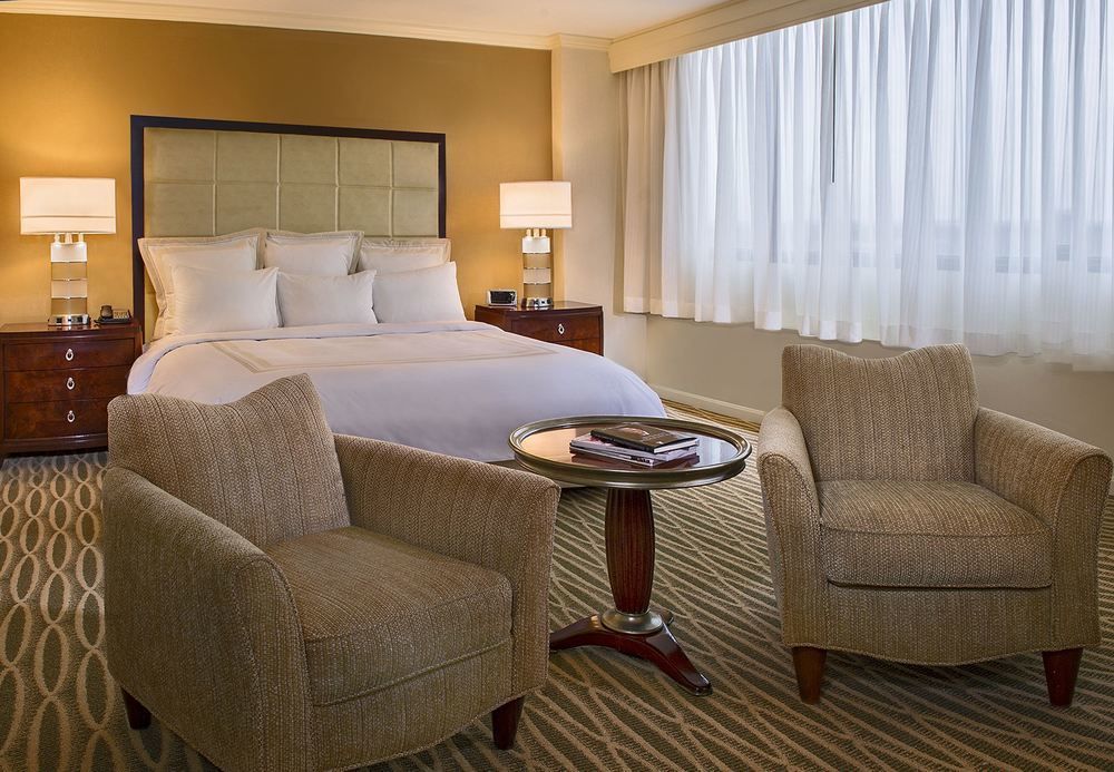 BWI Airport Marriott Hotel Linthicum Room photo